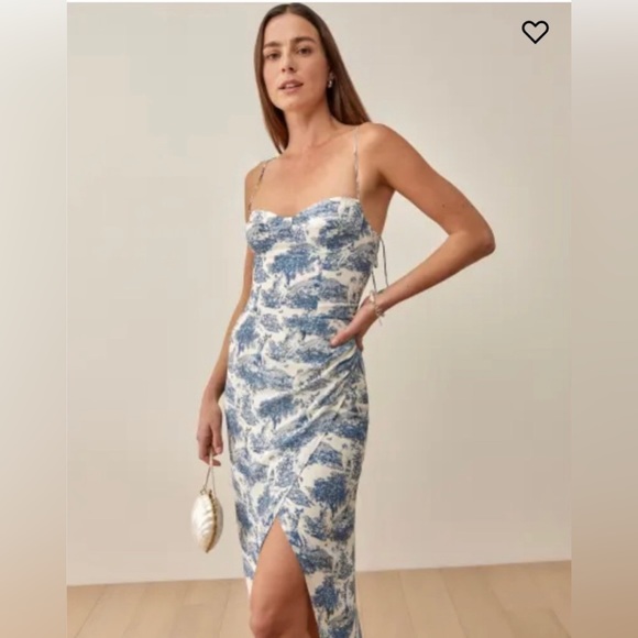 Dresses & Skirts - Reformation Kourtney Dress